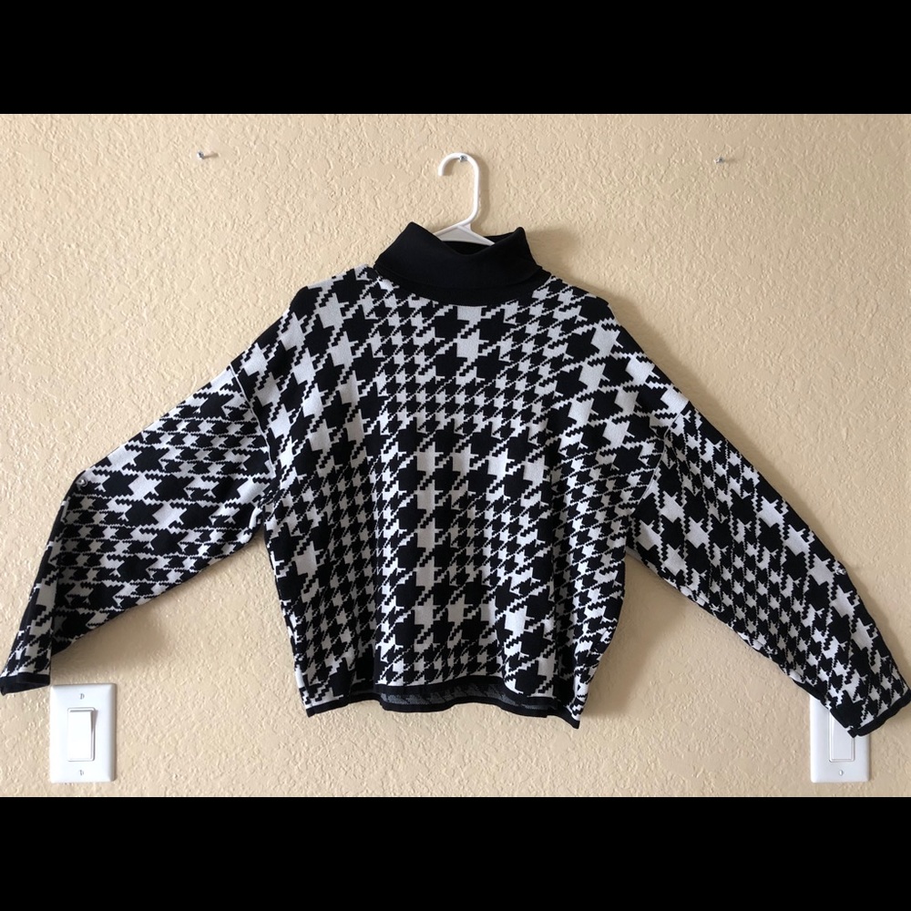 H&M Tartan Sweater Black & White